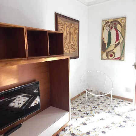 Casita De Luz * Λέτσε